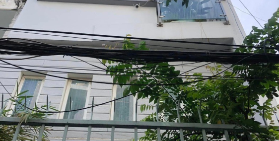 7.2 TỶ, CHO THUÊ 25 TRIỆU,  NHÀ MỚI QUẬN 4, DTSD 250M2, 4.2 x 18M