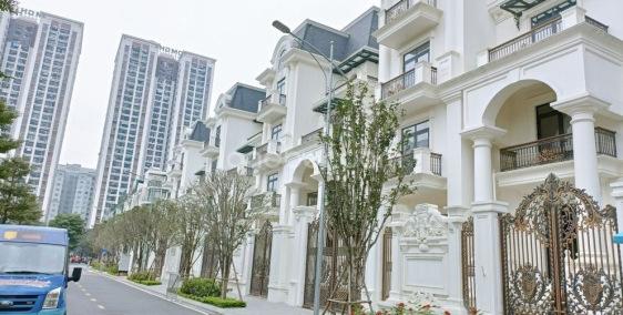 Biệt thự đơn lập lô góc cực đẹp phố Lê Đức Thọ, có hầm đậu xe cực rộng