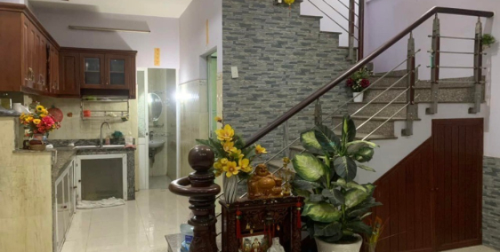 NHÀ ĐẸP NGUYỄN XÍ – HXH ĐỖ CỬA - NGANG 5M - 50M2 4 TẦNG - 7 TỶ