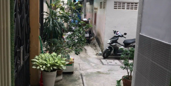 Bán nhà quận 1, diện tích lớn tiện làm văn phòng, spa, khách sạn...giá rẻ chốt n