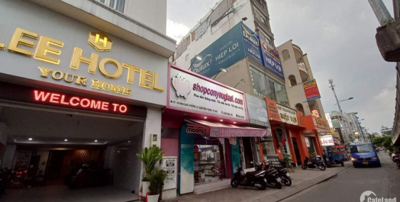HÀNG ĐẦU TƯ KHÁCH SẠN,CHDV. MẶT TIỀN ĐƯỜNG BÌNH QUỚI ,NGANG LỚN, DT 141m2 ,13.8t