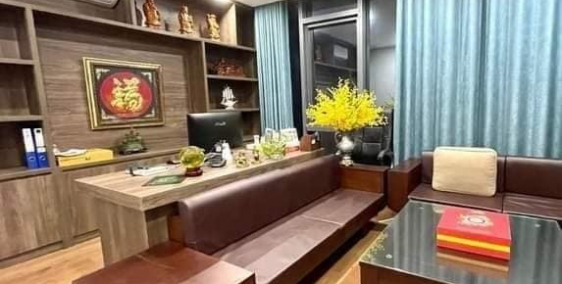 Bán toà nhà VP Trung Kính, 70m2, 7T, thang máy, vỉa hè, ô tô tránh, hầm để xe