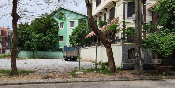 Gấp gấp đất Lk Kđt Sài Đồng Long Biên 175m2 mt8.5m-vỉa hè-kinh doanh-chỉ 100tr/m