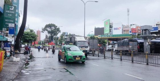 26 TỶ, CĂN GÓC MẶT TIỀN VĂN PHÒNG NGÃ 7, 5 TẦNG, LÊ HỒNG PHONG, QUẬN 10.