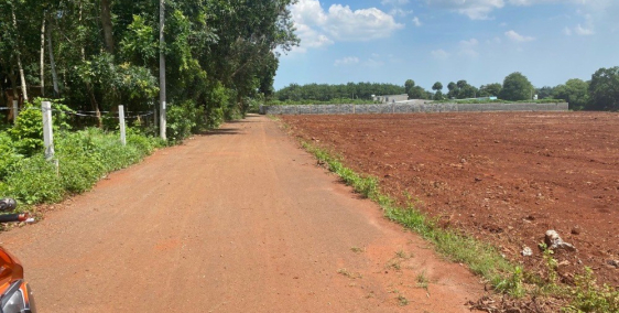 Đất nền sau Trung Tâm Hành Chính UBND xã Long Phước – Bà Rịa !