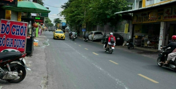 Bán nhà MT đường Hiệp Thành 13 quận 12, DT 7m x 27m, giá 12.5 tỷ Thương lượng