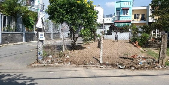 Bán gấp lô đất đường số 6, phường Bình Trưng Tây, lô gốc 2 mặt tiền rất đẹp.