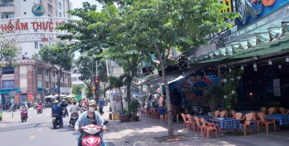 GIẢM LUÔN 4 TỶ GIÁ MƠI 28 TỶ, MẶT TIỀN VĨNH KHÁNH QUẬN 4, THUÊ 80 TRIÊU