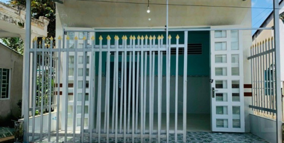 Nhà trệt lửng mới gần chợ Cái Chanh