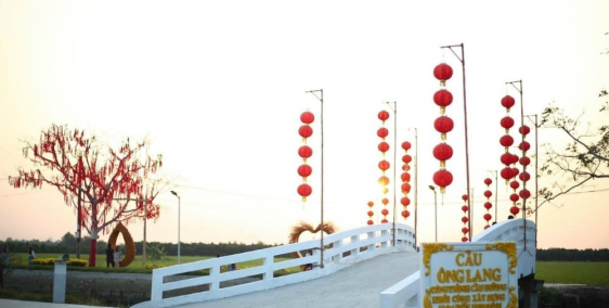 Nền thổ cư lộ ô tô ngang khu di tích Phố Ông Lang