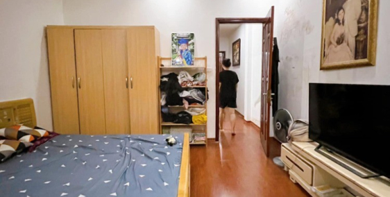 Bán nhà DV Hàng Bè, gần sân bóng, 50m2, 4T, 7.3 tỷ. tương lai tươi sáng