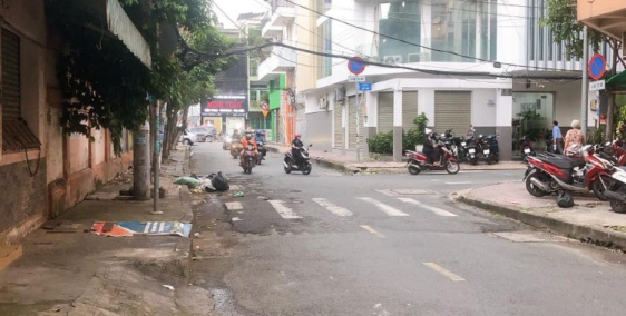 MẶT TIỀN QUẬN 4, 5 TẦNG, CHO THUÊ 3 TẦNG  24 TỶ, GIÁ 12 TỶ