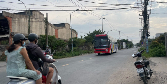 Trung Tâm Khai Thác Tài Chính-3 MT HL65 Hóc Môn 8191m2 giá 150 Tỷ TL