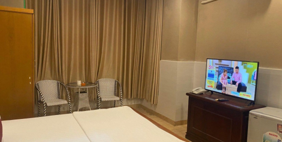 HIẾM CÓ 12 TỶ, THUÊ 50 TRIỆU, QUẬN 4, NGANG 8.6M.