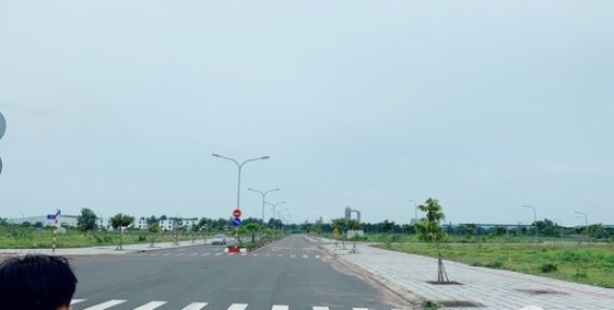 Bán lô đất 2 mặt tiền đường nhựa - Tân Phú Trung Củ Chi