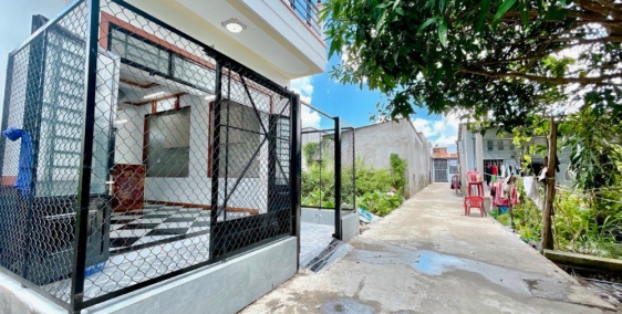 Nhà 3 tầng hẻm 2 đường 3/2 gần cầu Đầu Sấu