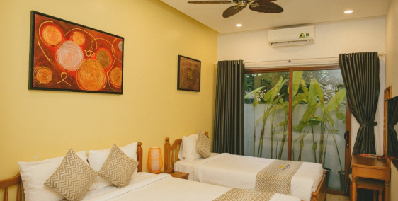 Bán nhà Hội An 3 tầng, 5 căn hộ, full nội thất, view sông