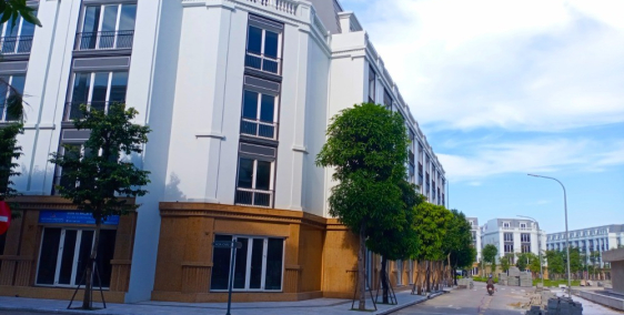 Bán căn đầu ve nhà phố thương mại Euro Window