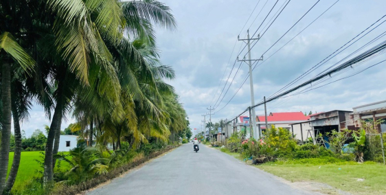 Đất 7*46 view sông , đất thị xã mặt tiền đường nhựa . Giá 790tr