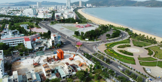 Căn Hộ Du Lịch CADIA QUY NHƠN mặt tiền trực diện biển với quảng trường biển