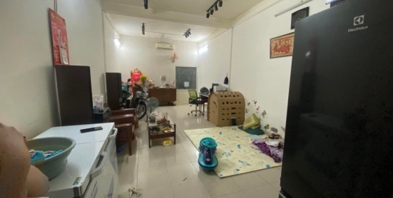 MẶT TIỀN TRẦN PHÚ, QUẬN 5, THUÊ 37 TRIỆU, BÁN GẤP 19.5 TỶ