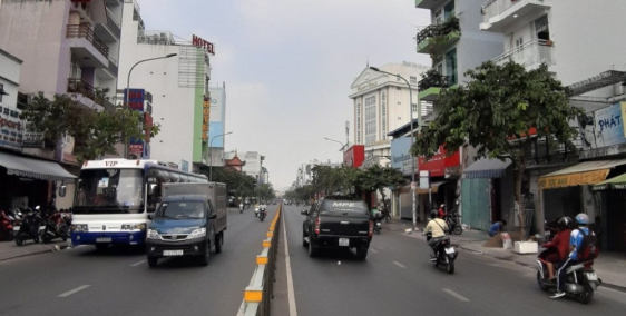 TÂN PHÚ, LŨY BÁN BÍCH, XE HƠI VÀO NHÀ, 42M2, 4 TẦNG, 6PN, NHỈNH 5TỶ.