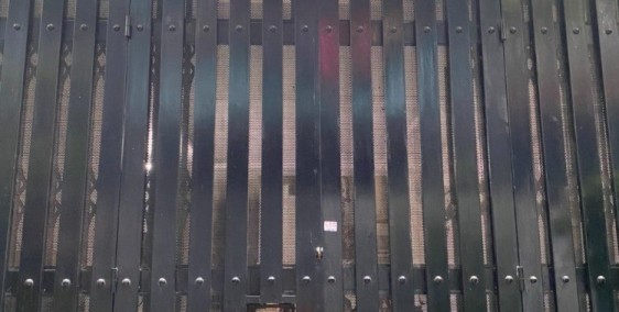 Cần tiền trả nợ bán gấp cân nhà đường bùi Xuân Phái, nhà đẹp kiên cố, đẹp.