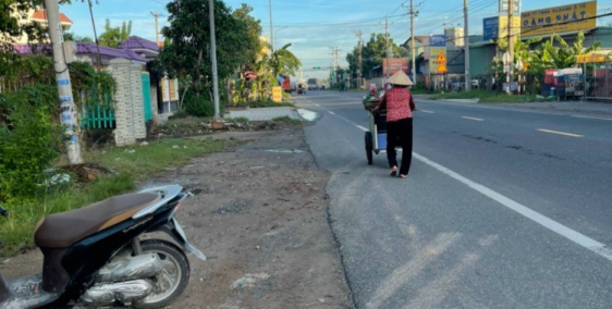 Cần bán gấp mặt tiền nhựa quốc lộ 50 cách quãng trường TP Mỹ Tho 300m