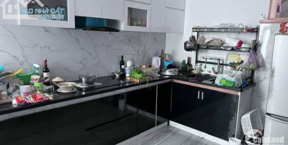 Chủ nợ dí. Bán gấp nhà ngay khu đô thị Chí Linh 72m2 chỉ 3 Tỷ SHR