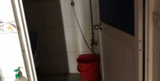 Cần bán một căn nhà cấp3 trong hẻm ngần chợ