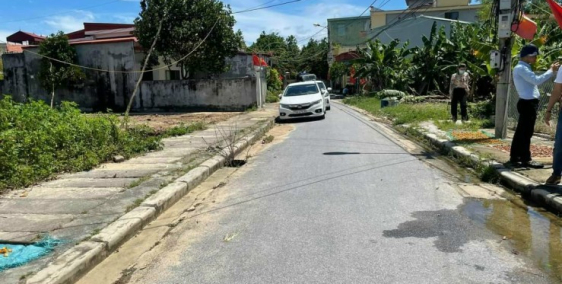 101m2 mặt đường 7m trung tâm quận Đồ Sơn  giá 1,x tỷ