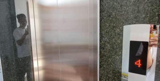 Bán nhà mặt tiền Q10, đường 8m kinh doanh đỉnh