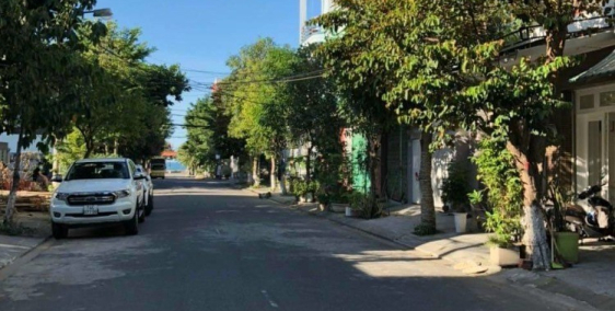 Chính chủ bán nhanh 2 lô liền kề hướng Đông, đường quốc lộ, sổ đỏ chỉ 9xxtr