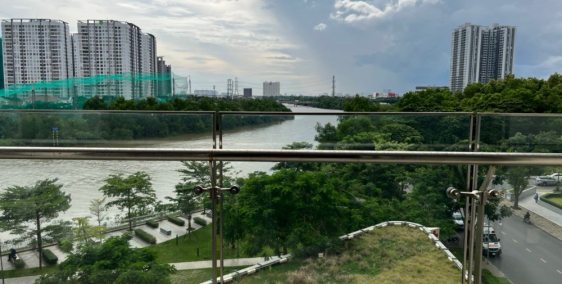 Bán gấp CHCC Riverpark Premier, PMH, Q.7 11.5 TY, 135M