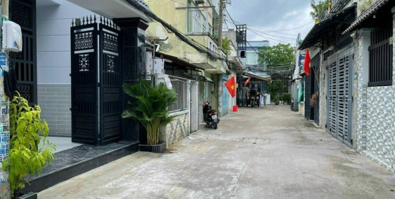 Nhà xây mới tâm huyết đúc 2 tầng 90m2 gần chợ Gò Đen