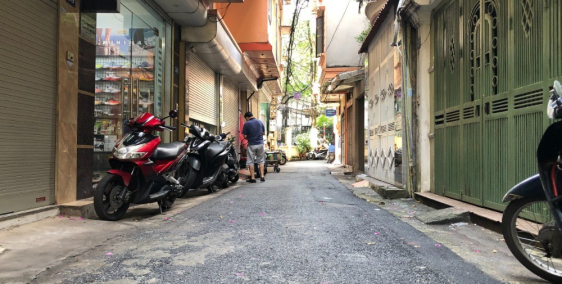 Cho thuê nhà Thanh Nhàn 65m2x4 tầng ô tô vp, chdv 20tr