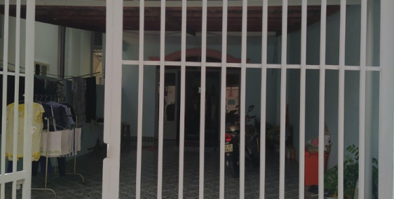 nhà c4 còn mới mt đường 494 lê văn việt 5x30 7,8ty tl