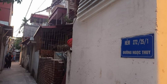 chính chủ cần bán đất tặng nhà diện tích rộng ngõ 272 ngọc thuỵ 97m2 6.2 tỷ