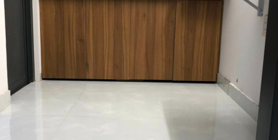 Bán gấp CHDV cho thuê 145tr/th,hẻm xe tải thông ngay trường ĐH Văn Lang,P.5,GV