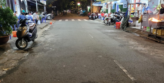 MẶT TIỀN KINH DOANH THẠCH LAM, 62M2, 3 TẦNG CHỈ 8 TỶ TÁM.