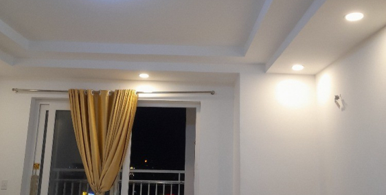 Căn hô chung cư măt tiền đường lớn.