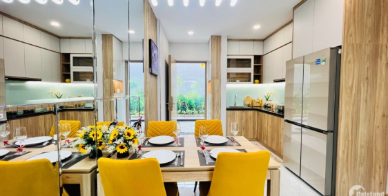 Bán căn 2PN tầng trung Bcons Plaza view trung tâm Thủ Đức