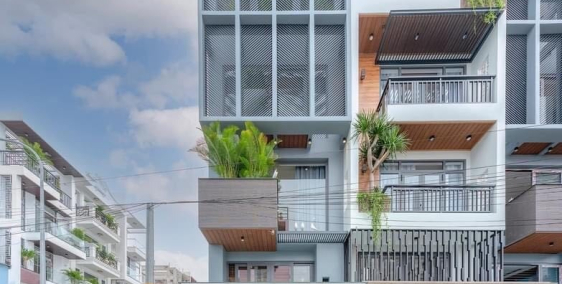 Nhà phố Bcons Plaza, DT: 62m2, giá 6.5 tỷ/căn, cam kết sinh lợi tới 40%,SHR. NH