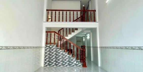 2 nhà lầu liền kề kế chợ An Cư