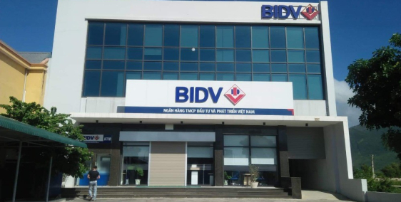 Siêu đẹp, siêu hiếm.  Góc 3MT Điện Biên Phủ,P.15,Q.Bình Thạnh. DT:19x25m,140 tỷ