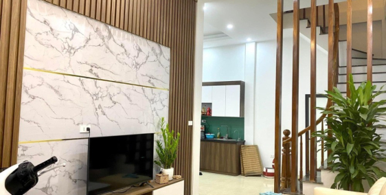 Siêu phẩm cạnh vincom  Nguyễn Chí Thanh 43m2 - oto7 chỗ đỗ cửa 2 mặt ngõ 5.8ty