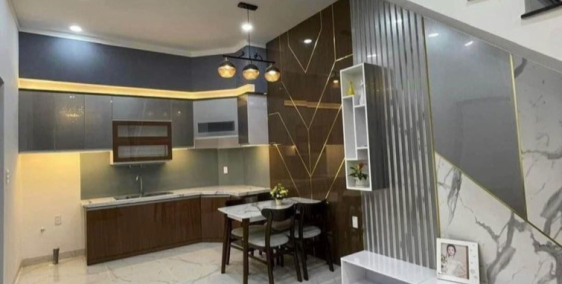 Chính chủ cần bán gấp nhà MT Huỳnh Châu Sổ,thị trấn Bến Lức,Bến Lức,Long An. SHR