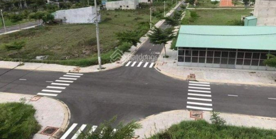 Nền Nội Bộ Bella Vista Giá Rẻ Chỉ 9tr/m2 DT 85m2 đến 120m2