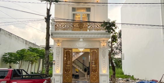 Nhà 1 trệt 3 lầu ngay cổng bệnh viện Nam Cần Thơ