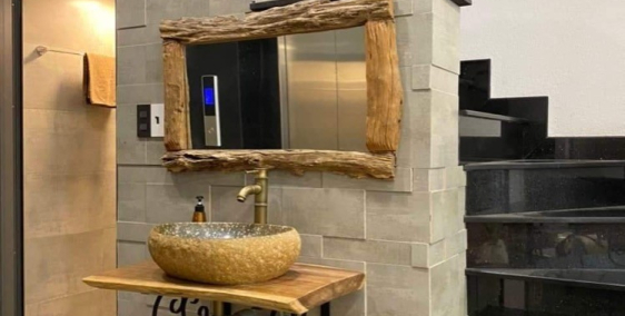 MẶT TIỀN KINH DOANH ĐỈNH – BÌNH THẠNH – DT 4.5m x 14m – GIÁ 11.9 TỶ (TL)